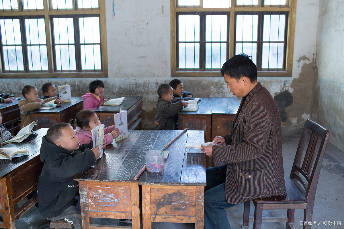 真的吗?教师教龄津贴将大幅提升?每月600元!