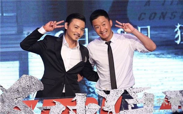 张晋,吴京的剪刀手太可爱,网友:这是我见过最硬核卖萌