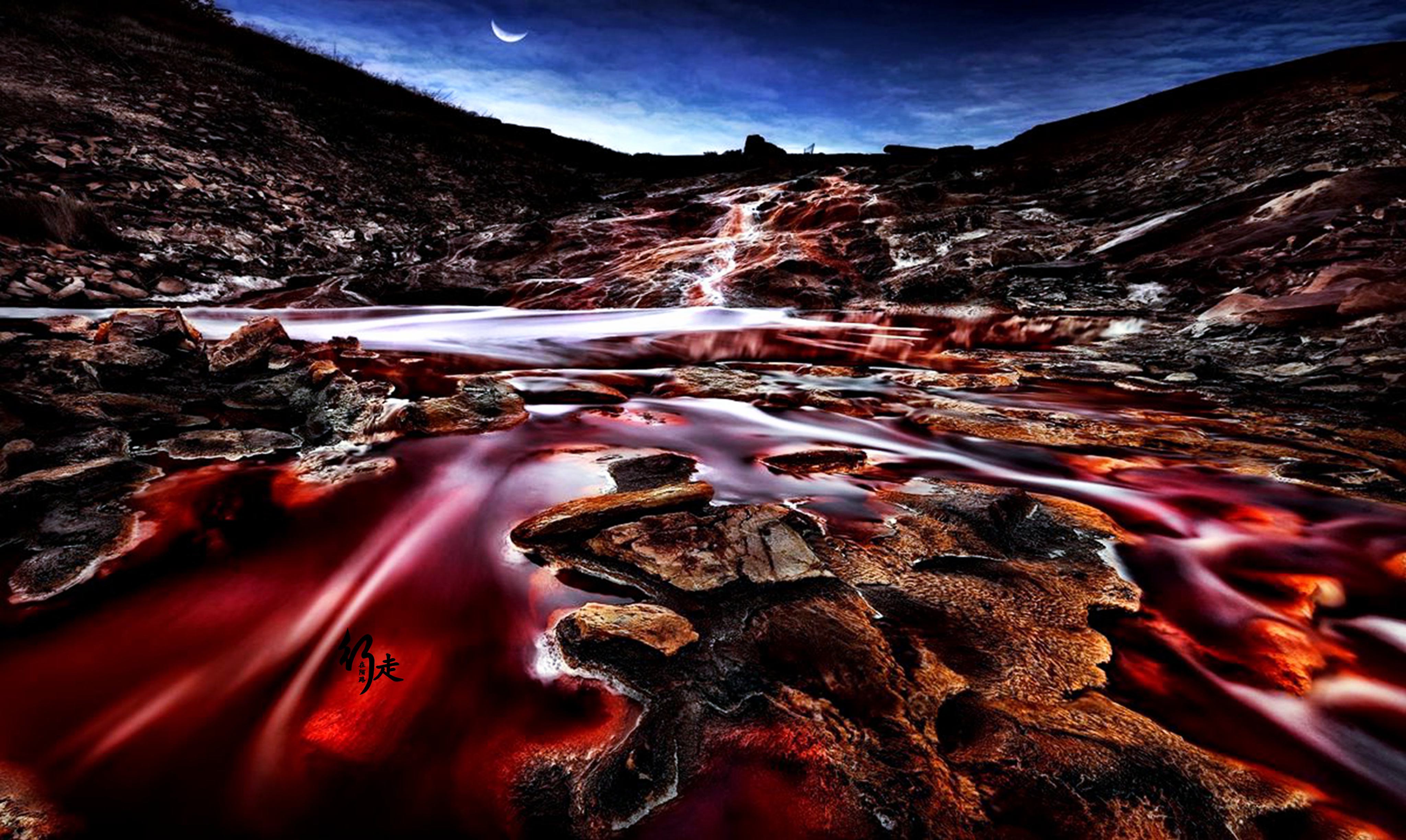 一条美丽的红酒河,但河水不能喝也不能碰,方圆百公里内无人居住