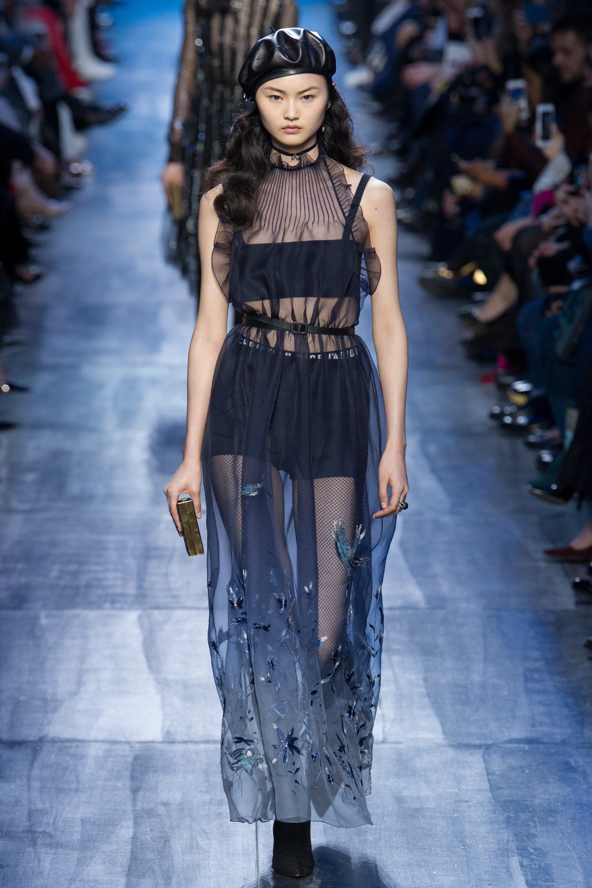 dior2017秋冬经典星空礼服,angelababy的最爱?闪耀如银河!