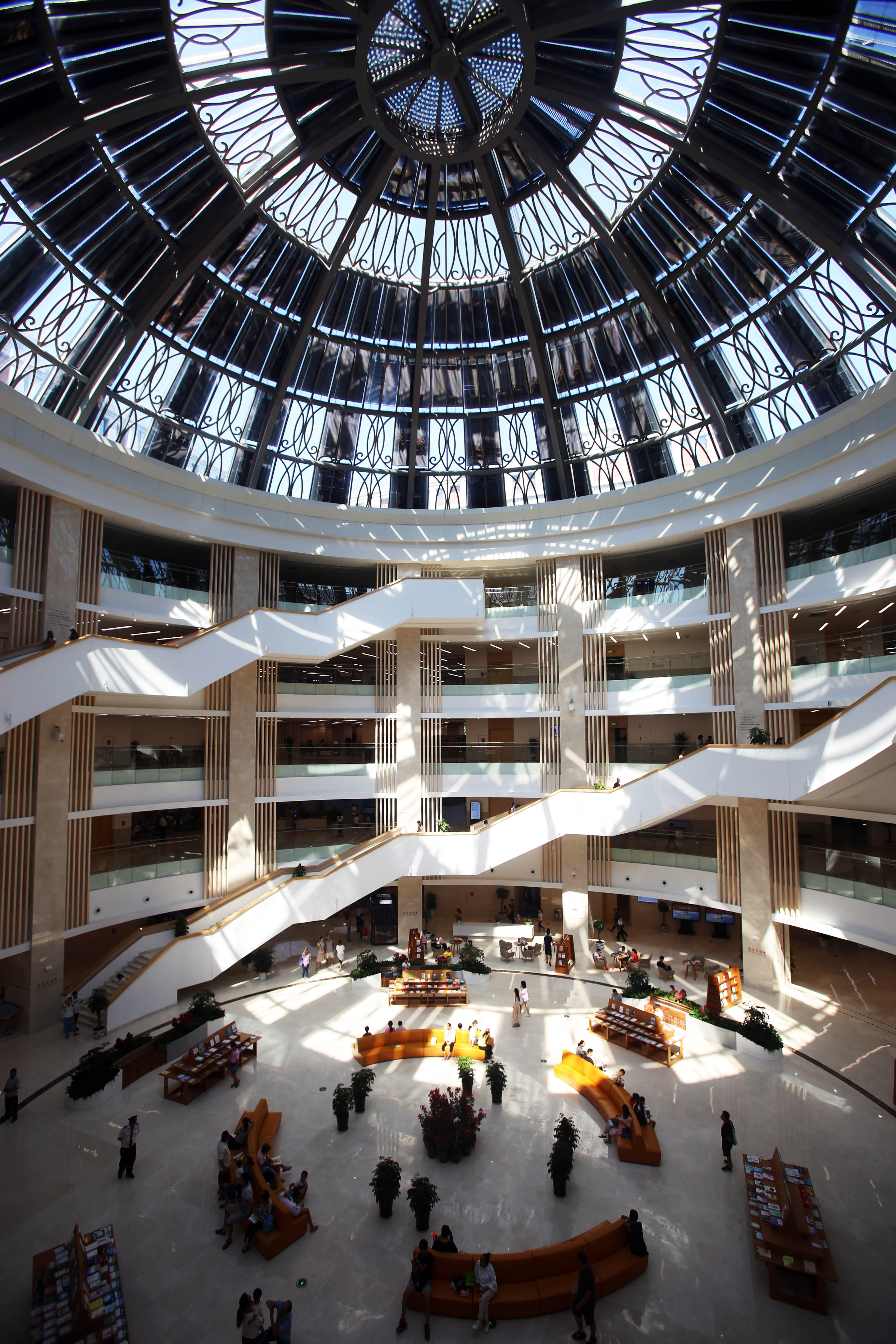 厦门市图书馆集美新馆面向公众开放