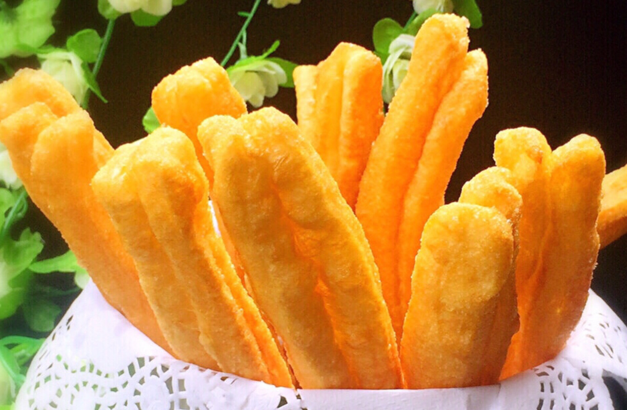 自制安心香酥大油条,不添加明矾泡打粉,外酥里嫩,比买的还好吃