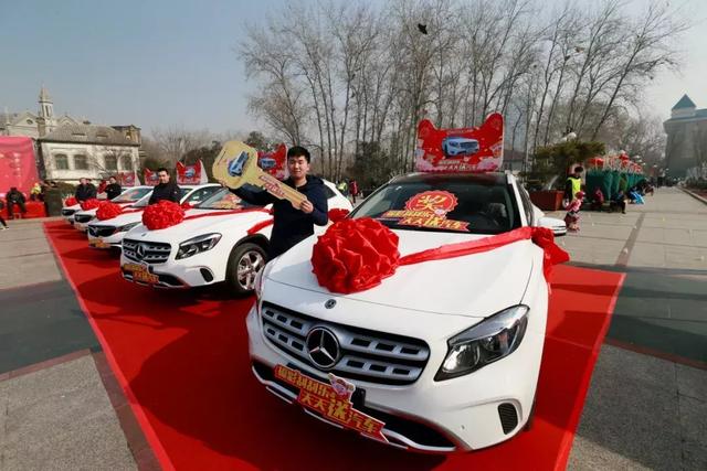 刮刮乐送汽车活动完美收官!4辆奔驰suv 7辆别克新威朗被得主开走