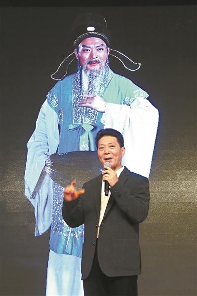 欧凯明:一辈子都离不开粤剧