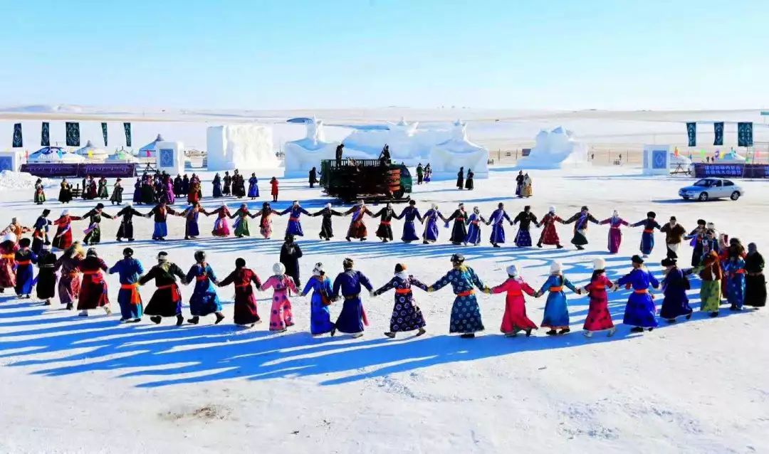 内蒙古呼伦贝尔冬季那达慕大会,特色民俗绽放雄风!