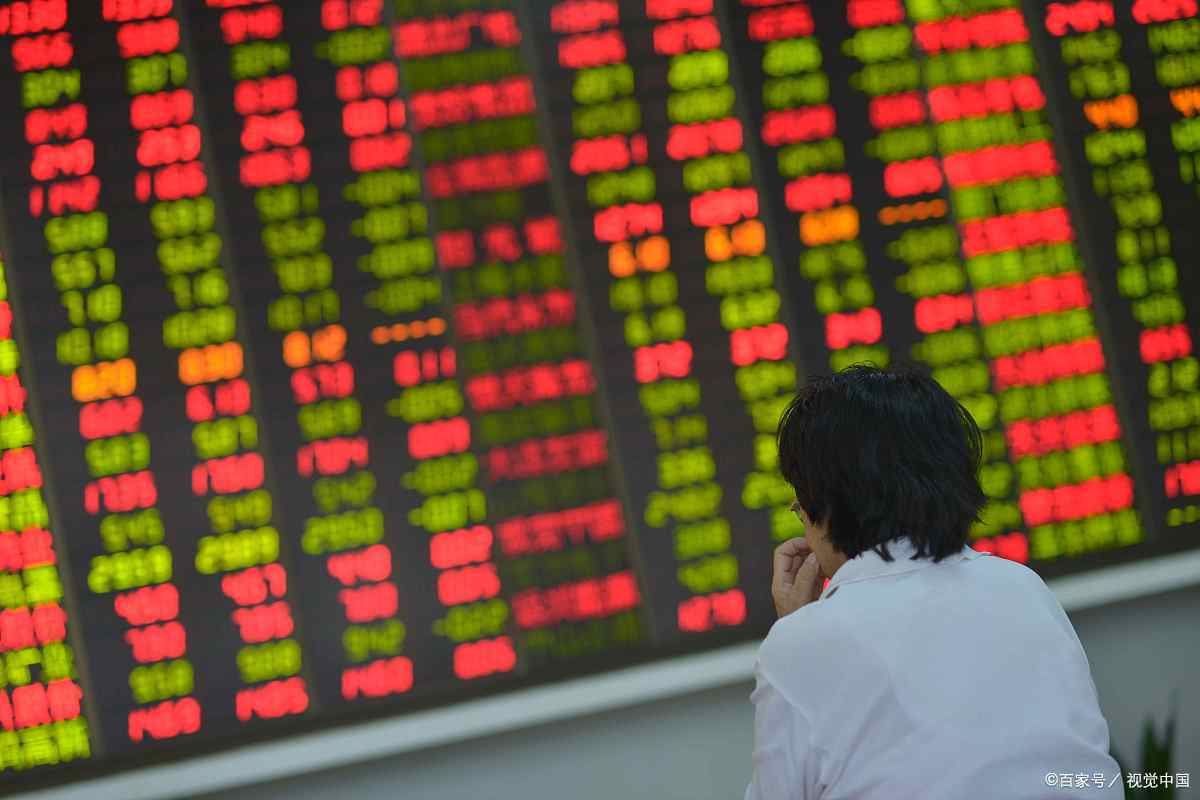 中国股市明天将开启年底红包行情为明年的行情提前布局