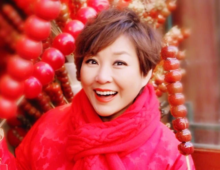 对于李静的个人感情生活,也有不少网友在关注,她的老