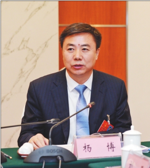 佳木斯代表团团长杨博:以高质量项目推动高质量发展