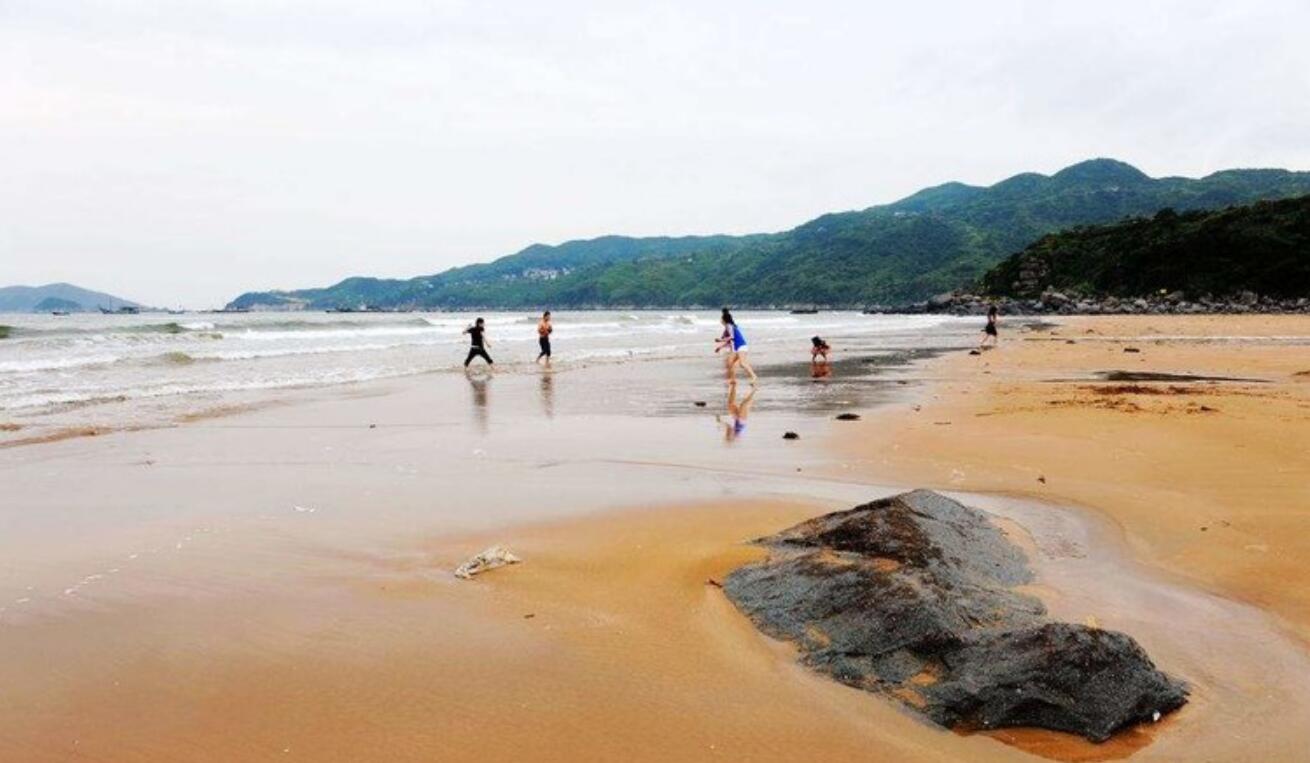 东南沿海最大沙滩,杭州,上海高铁直达,很适合江浙短途游