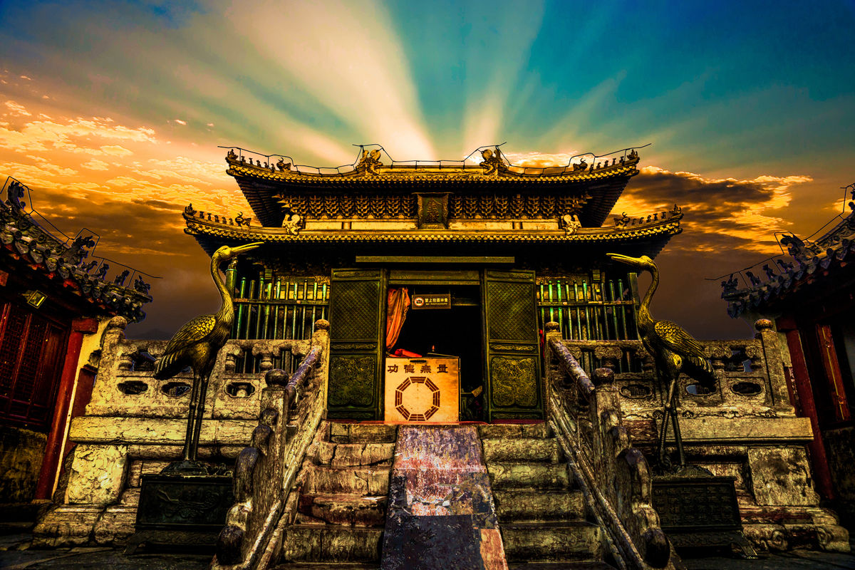 武当山金殿长明灯600年从未熄灭,只因这2个原因,佩服