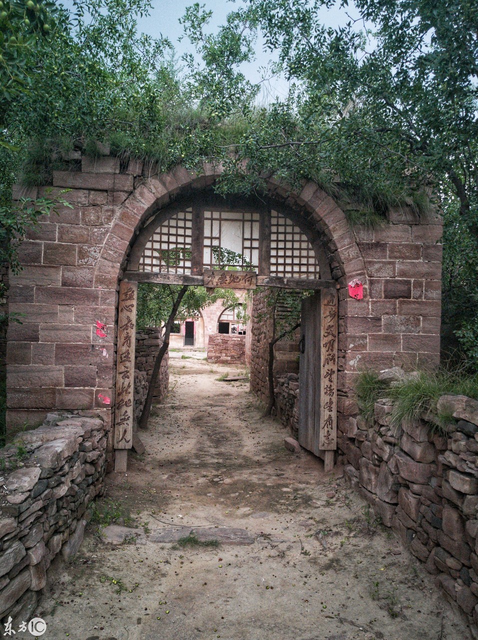 吴堡古石城是西北地区迄今保存最完整的千年古县城