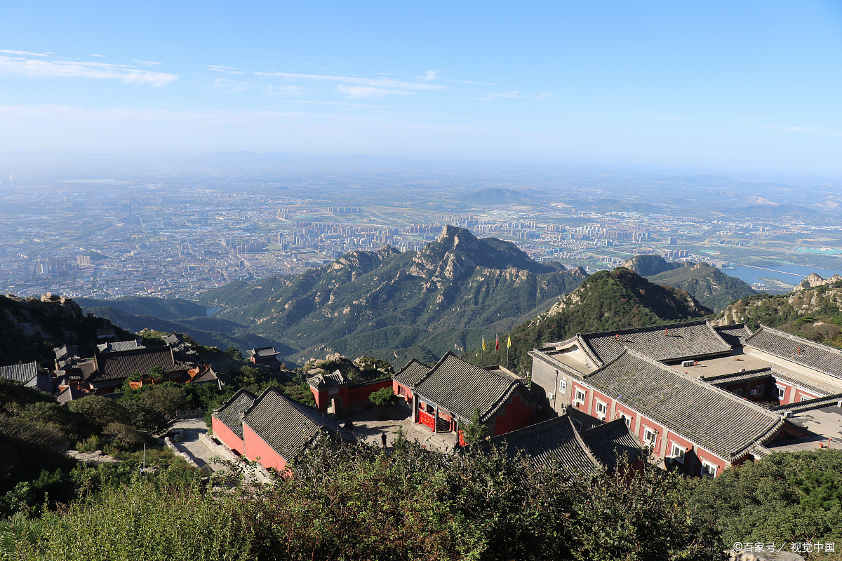 四海宾朋也都纷纷向泰安——这座拥有泰山的城市投去羡慕的目光,可是