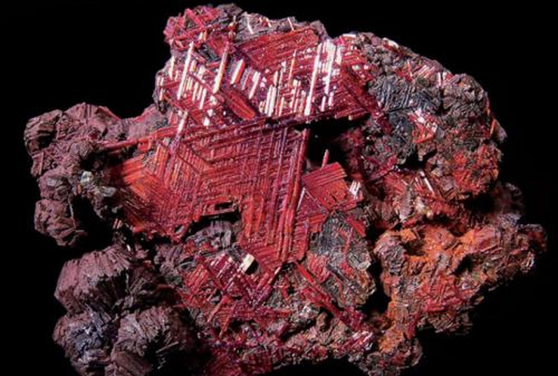 科普知识竞赛#金红石是就是较纯的二氧化钛,一般含二氧化钛在95%以上