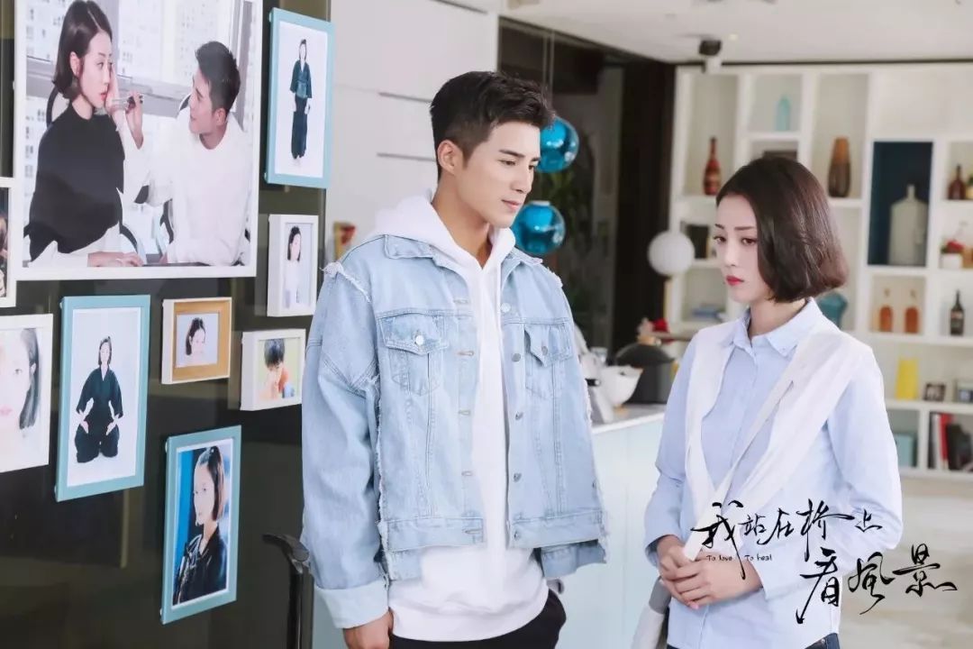 《我站在桥上看风景》姜潮"尬"出新花样 心向美好暖化李溪芮