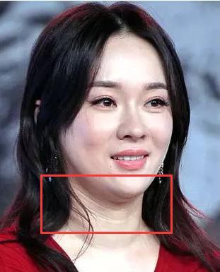 女星纷纷被它出卖年龄,而你还不在乎,其实颈部护理大有学问!