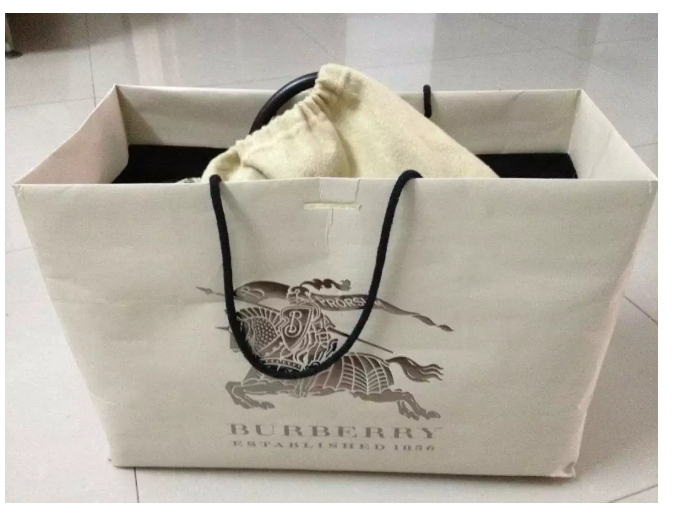 包神日记丨原来奢侈品包包的防尘袋不是免费赠送的?