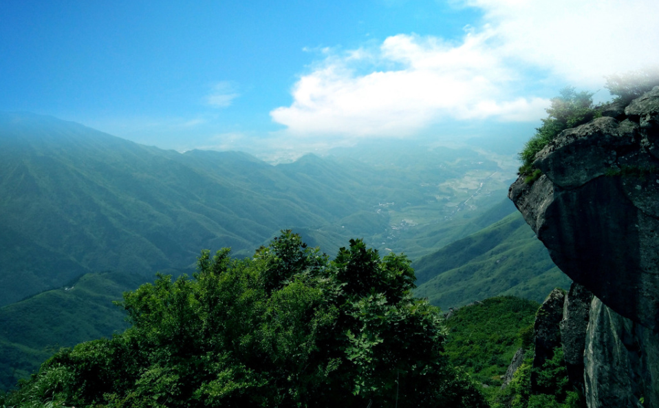 "五岳"之一衡山,6张图领略衡山的稀世山水美景