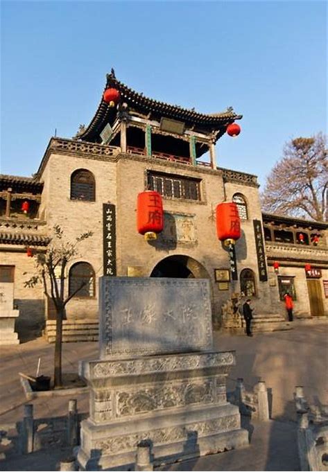 加上之前分享過的喬家大院,其餘還有王家大院,渠家大院,曹家大院,都是