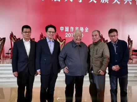 刚刚,茅盾文学奖颁奖标题图片
