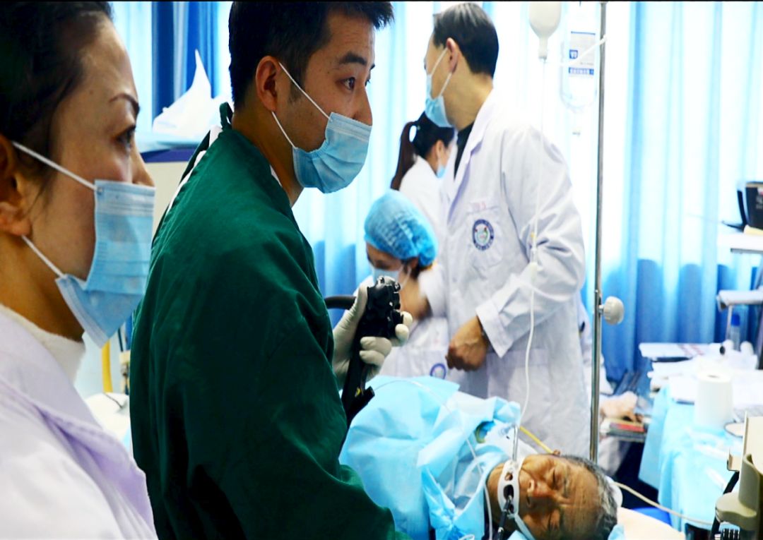 健康:甘洛县人民医院成功开展首例食管早癌内镜下剥离术