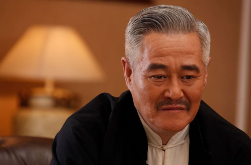 赵本山出手豪气,为开原灾区捐款500万,他开连锁店捐款1000元