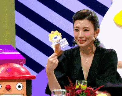 贾静雯老公修杰楷与前夫竟是同一天生日!高情商梧桐妹这样送祝福