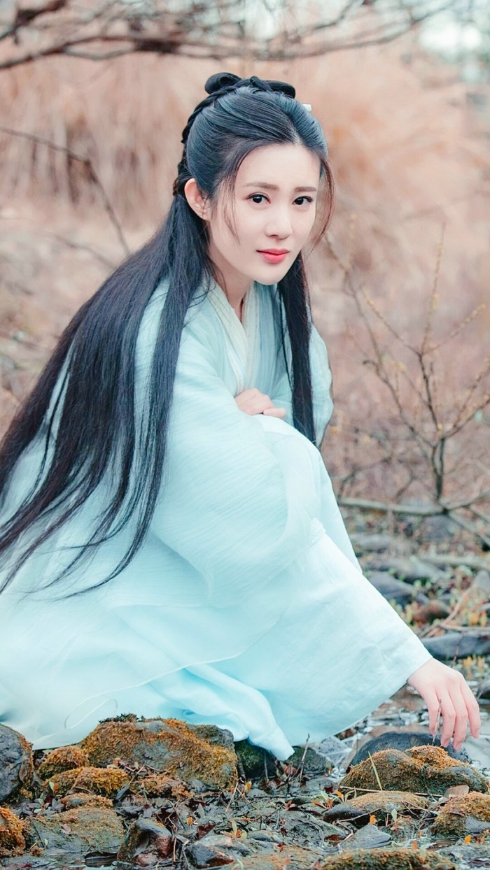 诗说晓芙:你迷倒的不只是一个杨逍