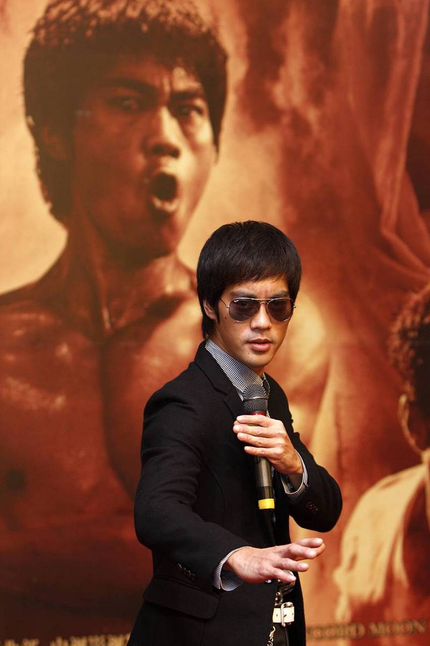 "我,布鲁斯·李,将会成为全美国最高薪酬的超级巨星.