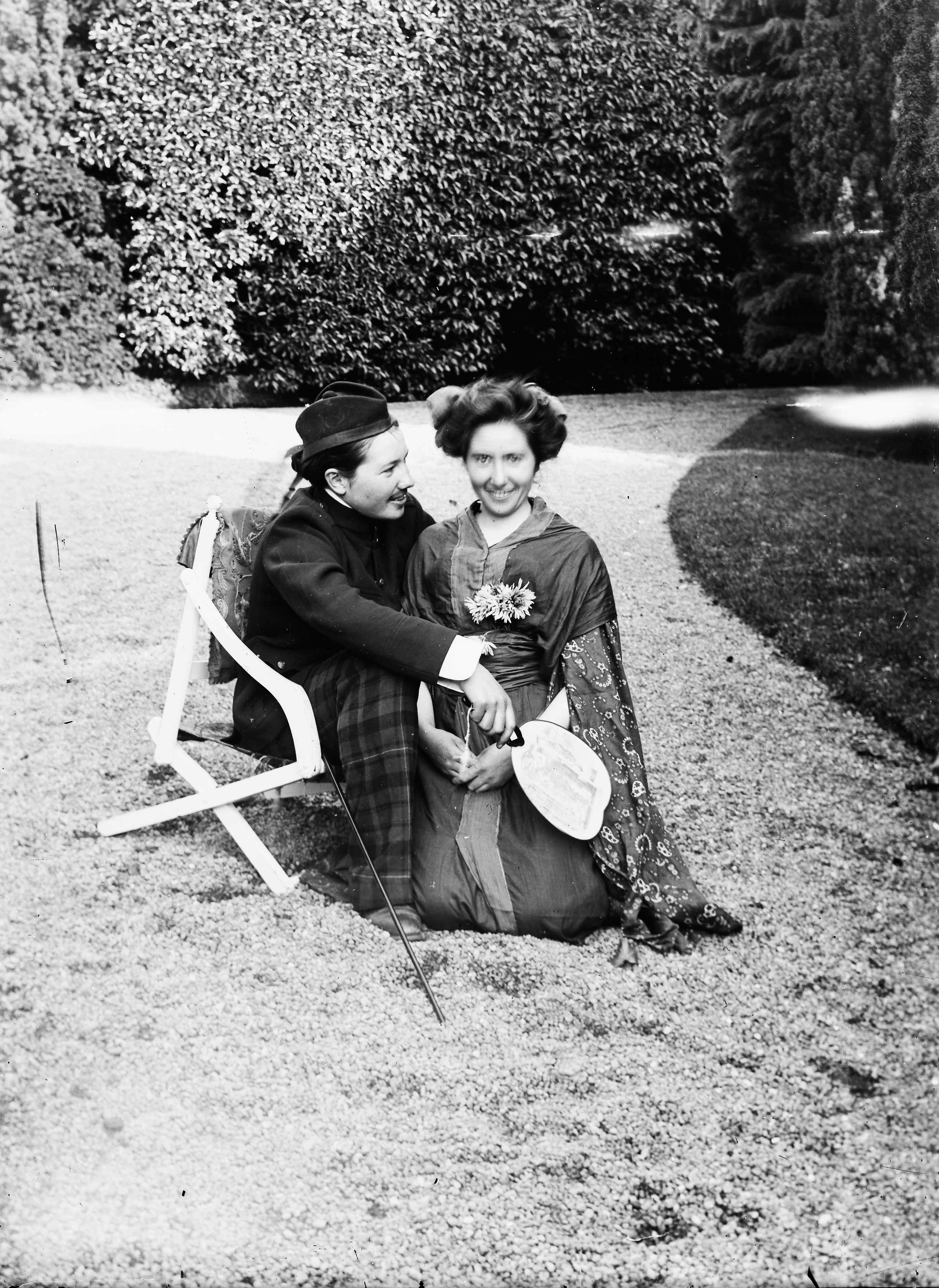 英国人100年前的搞怪照片,老照片也有轻松幽默的一面