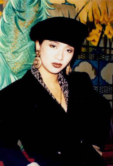 梅艳芳:最善良的梅姑,最热闹的孤单