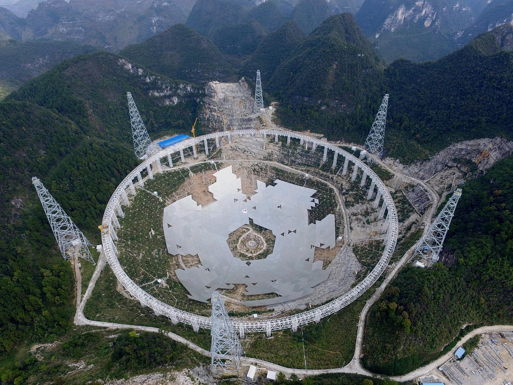 中国科研团队利用"中国天眼"fast发现的一种神秘天体——脉冲星的新