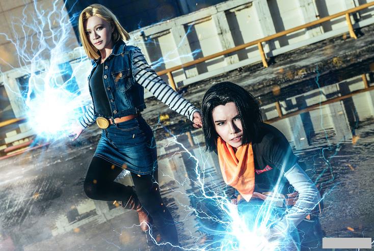 图为人造人18号和17号,两人是姐弟.龙珠cos,网友:反派三兄弟很酷哟!