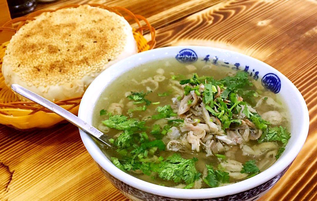 平泉滋补的山羊汤,最好的料,最用心地熬