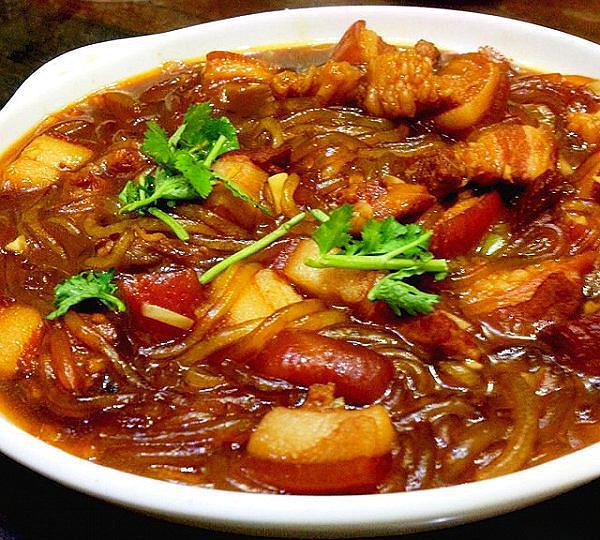 人人喜欢的东北菜-猪肉炖粉条