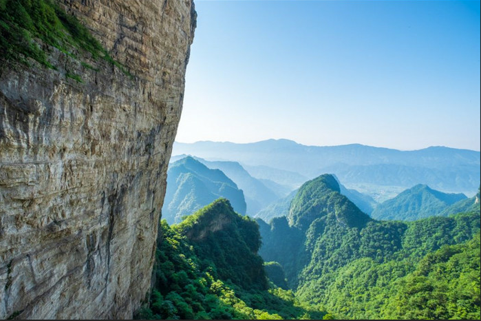 適合三,四月旅遊的好地方,世外桃源——鶴峰屏山風景區