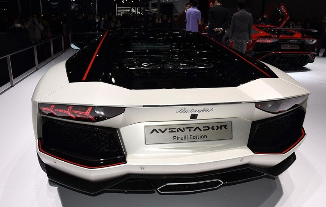 品析兰博基尼的外观之美