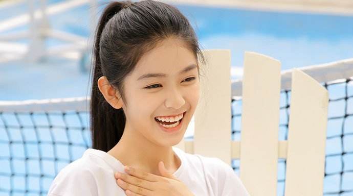 大江大河:少年梁思申,现实不仅家境富裕,父母职业更令人敬佩