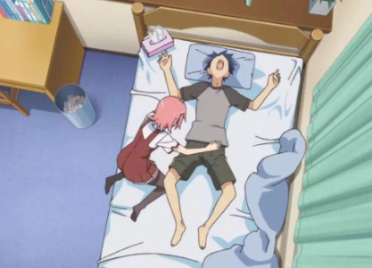 盘点:二次元妹子叫起床的4种方式,琴里堕天一击,士道 "蛋疼"