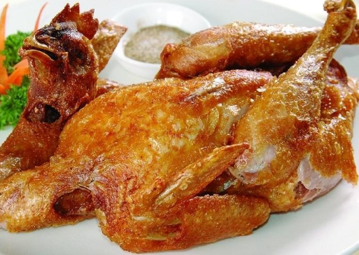 传统鲁菜,香酥鸡,养血乌发滋润肌肤