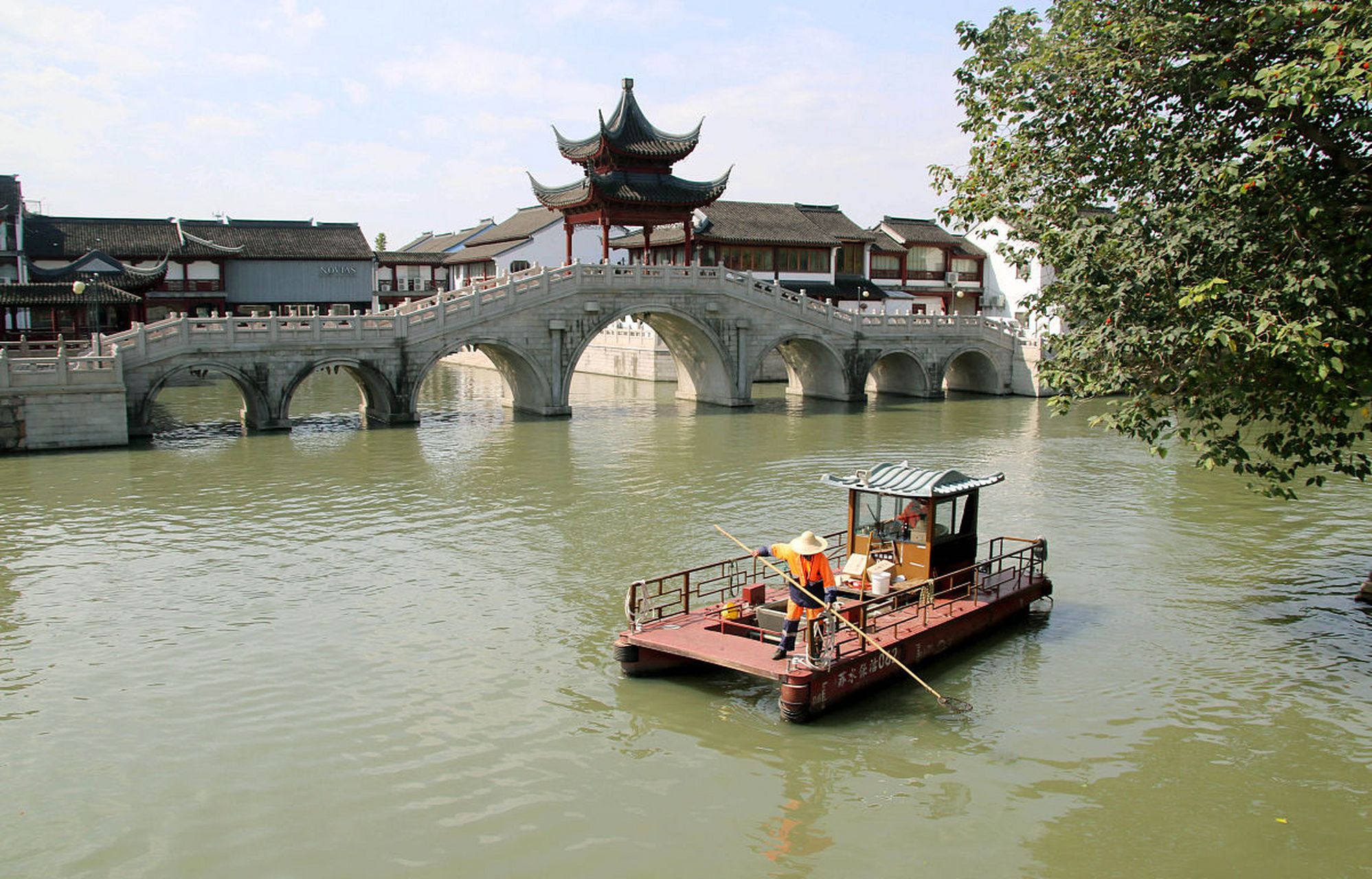 苏杭二州几月份去最好: 苏杭二州的最佳旅游时间主要集中在春季和秋季