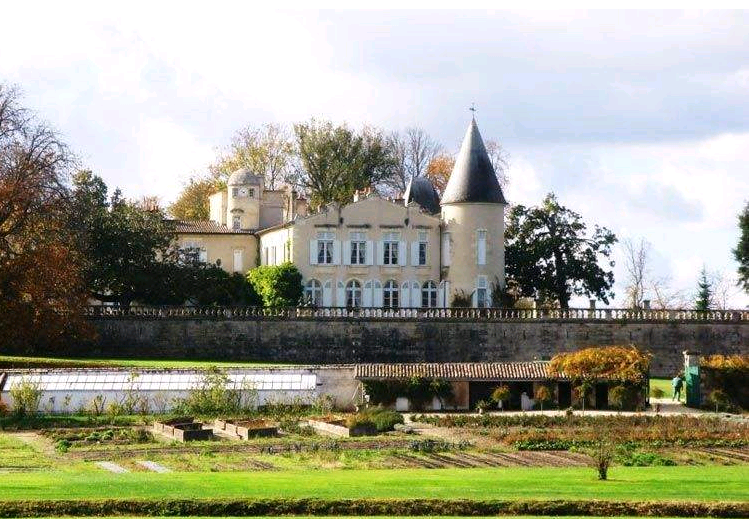 1982年,法国拉菲庄园生产了多少酒?为什么现在还没卖完?