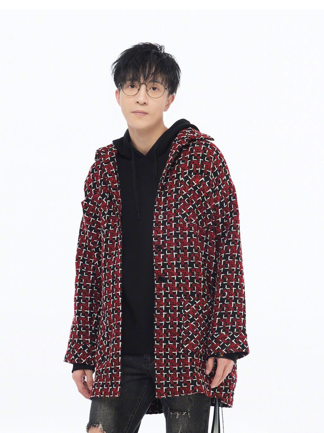 华语流行乐男歌手,影视演员薛之谦