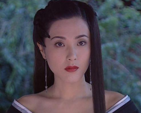 灵异故事:书生倾家荡产买棺材,女鬼报恩送他漂亮老婆