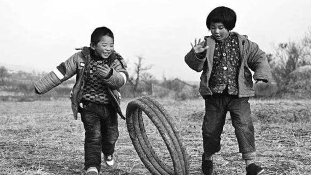 80年农村小孩生活图片图片