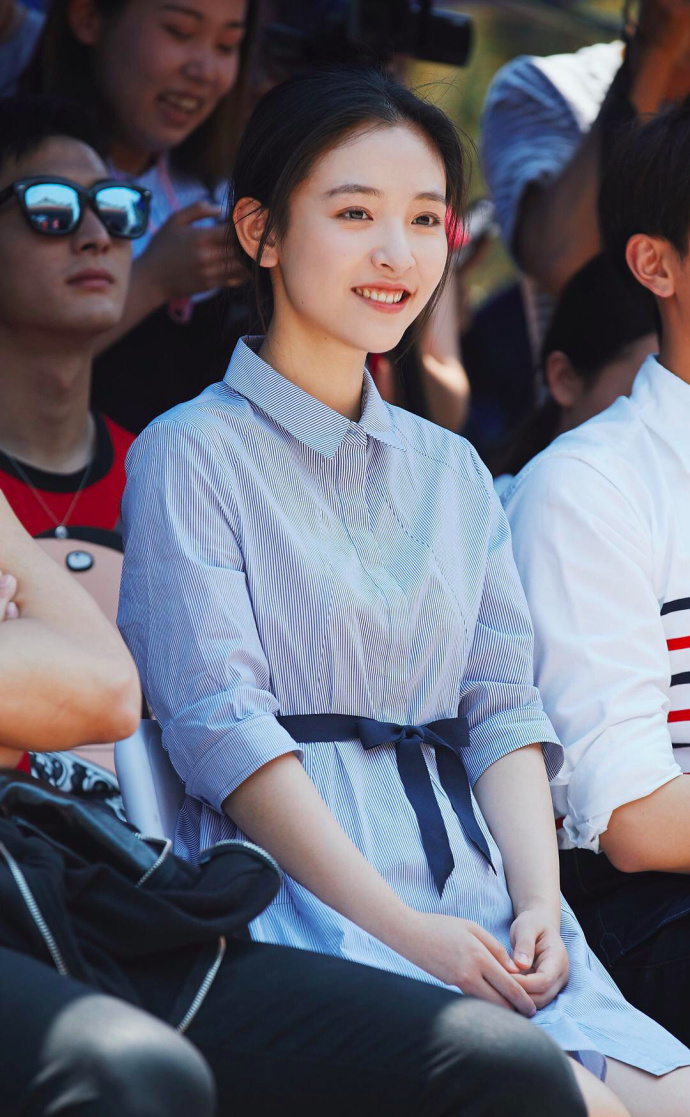 从何以笙箫默开始,元气少女的形象就给大家留下了很