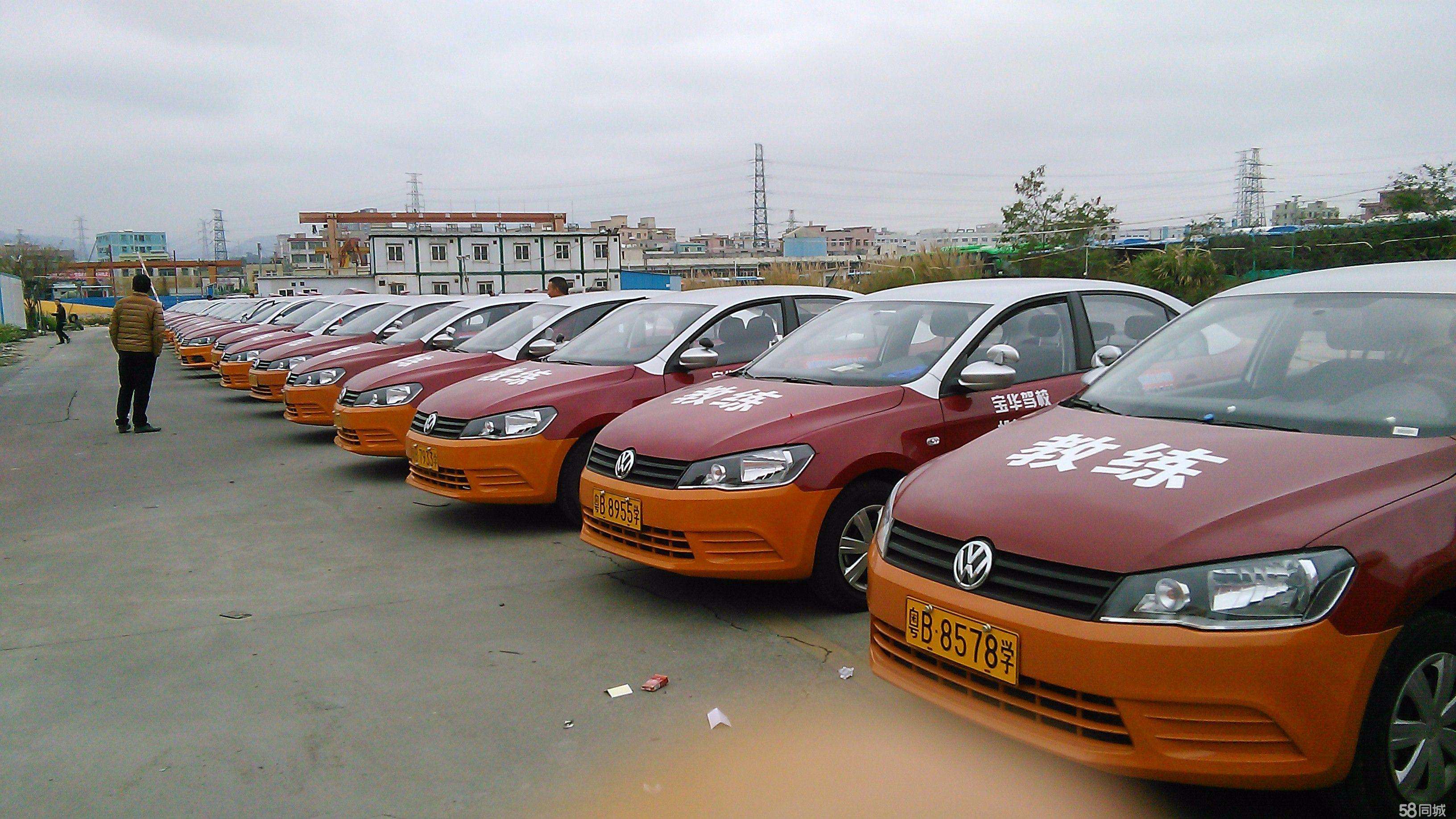 上班族买车是要"t"还是"l",4s店老板告诉你应该这么选