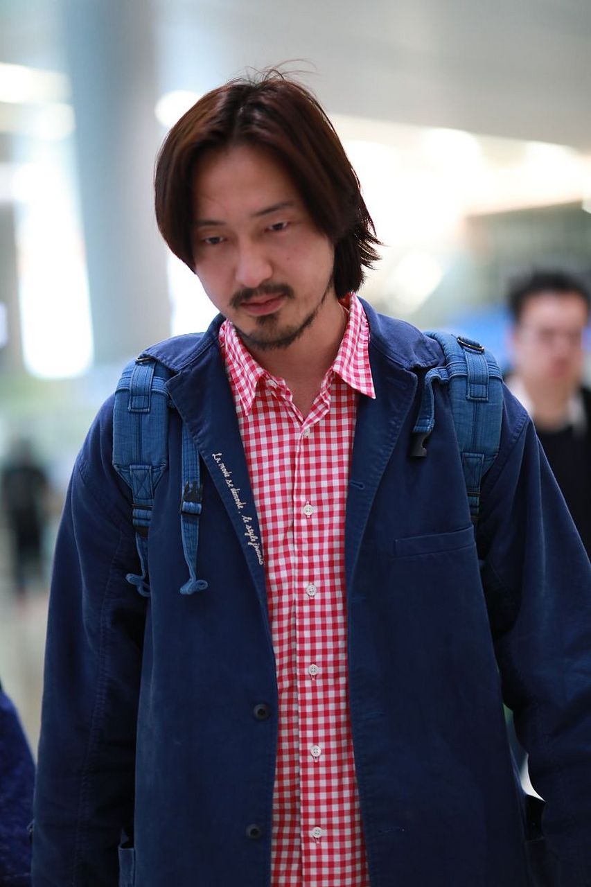 演员王传君说,说实话让我成了一个异类,甚至遭人嫉恨,爱情公寓要拍