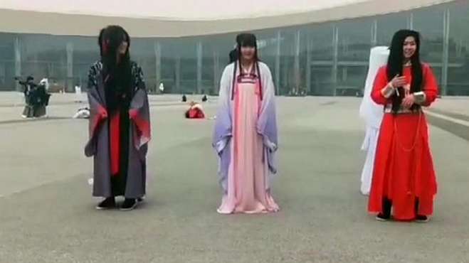 [图]cos魔道祖师：魔道成功带跑天官，老祖日常撩妹，该天天了！