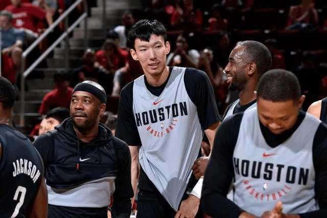 周琦再传利好消息?亚洲杜兰特正式敲定新东家,威少:多亏了莫雷