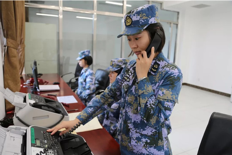 听听南沙群岛首批上礁女兵的心里话(组图)